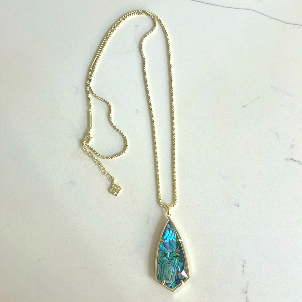 Kendra Scott Necklace